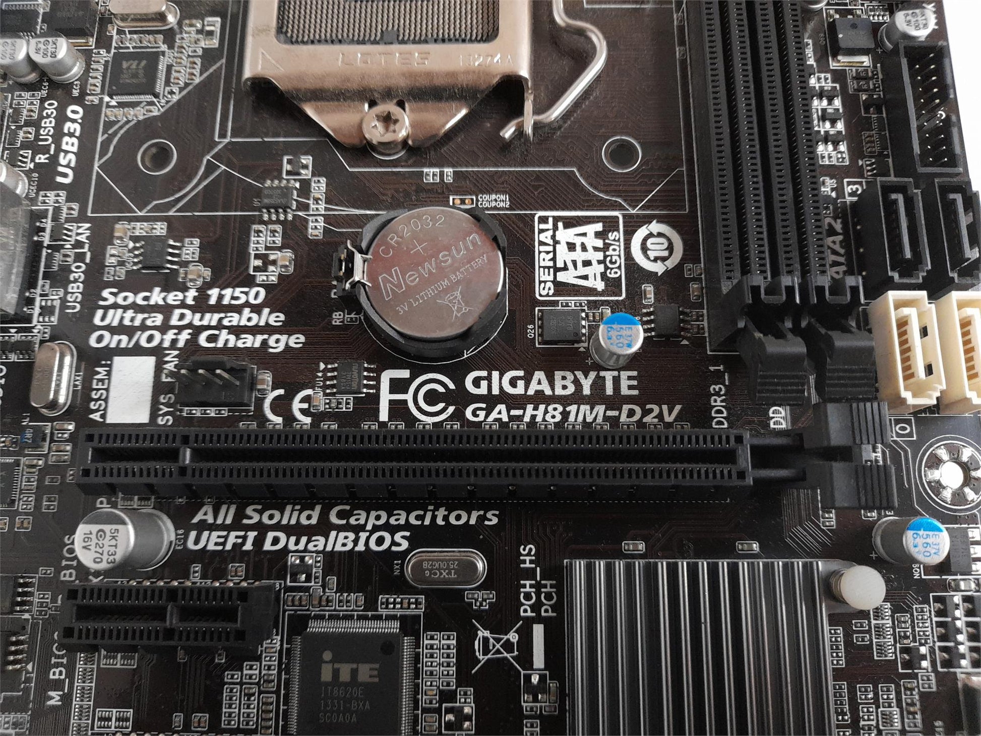 GIGABYTE GA-H81M-D2V Socket LGA1150 DDR3 PCI-E Motherboard With I/O Shield