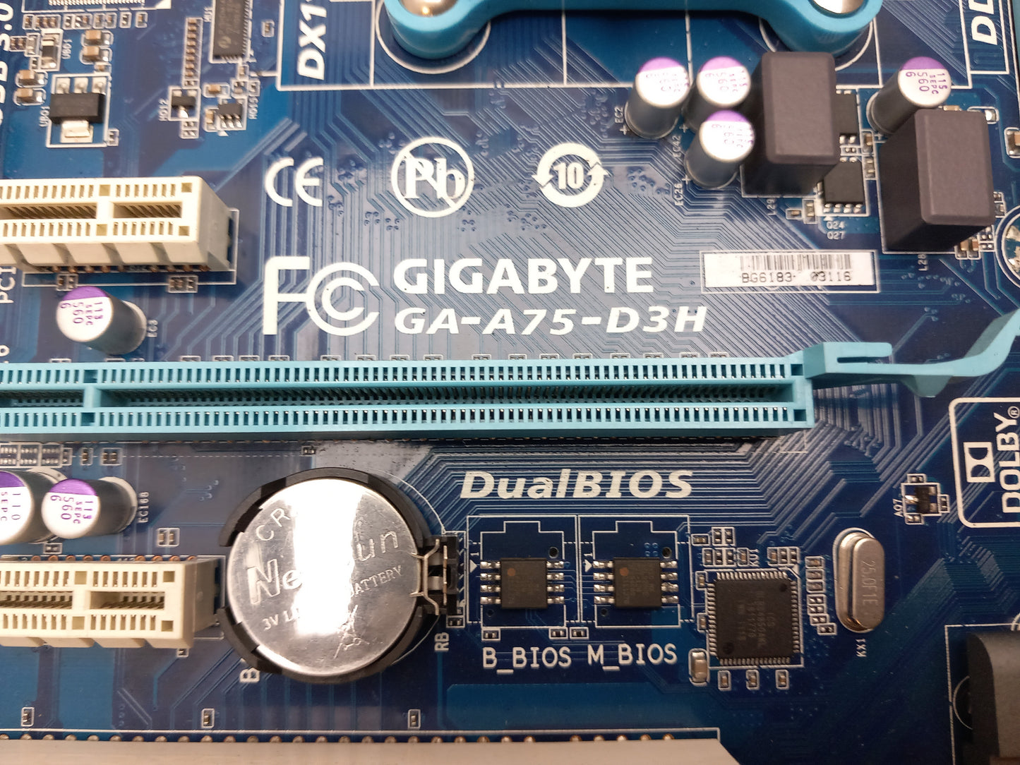 Gigabyte GA-A75-D3H Socket FM1 DDR3 ATX Motherboard With I/O Shield 