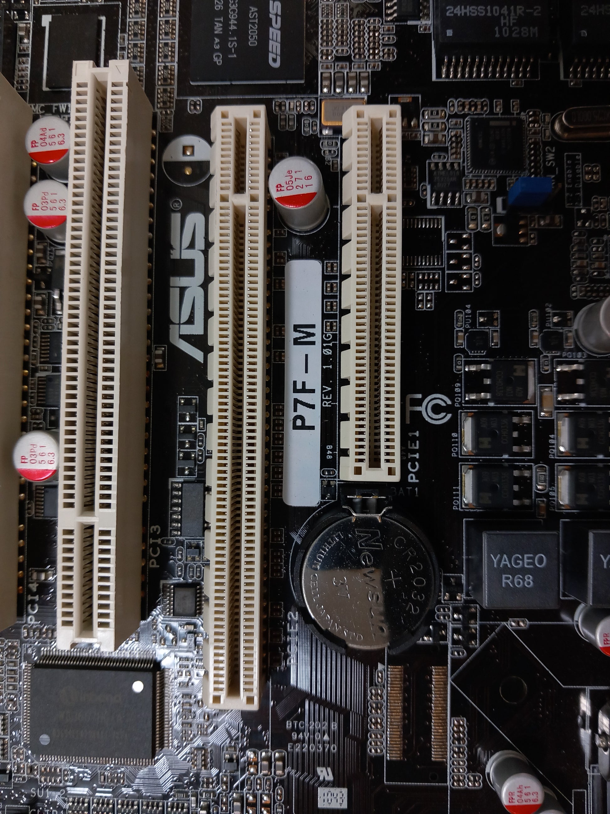 ASUS P7F-M Socket LGA 1156 DDR3 Motherboard With I/O Shield