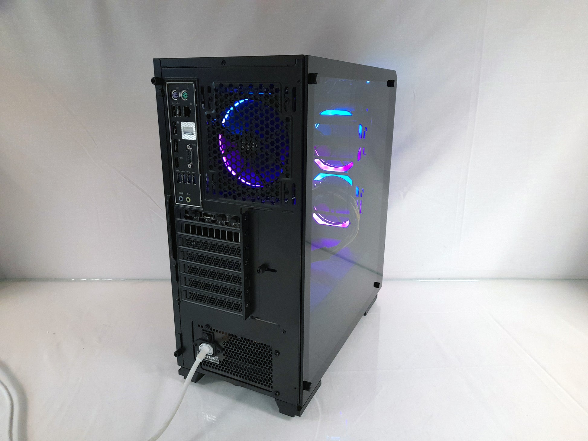 Phoenix Gaming SUPERNOVA Desktop PC i7 32GB RAM 1TB SSD 4TB HD 1080ti GPU Win 10