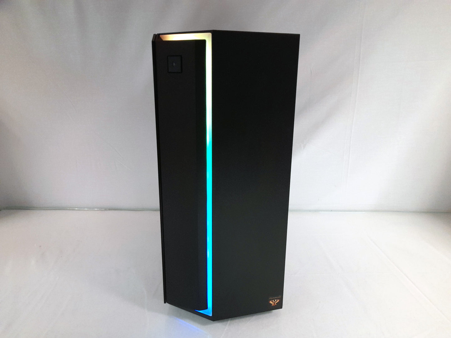 Phoenix Gaming SUPERNOVA Desktop PC i7 32GB RAM 1TB SSD 4TB HD 1080ti GPU Win 10