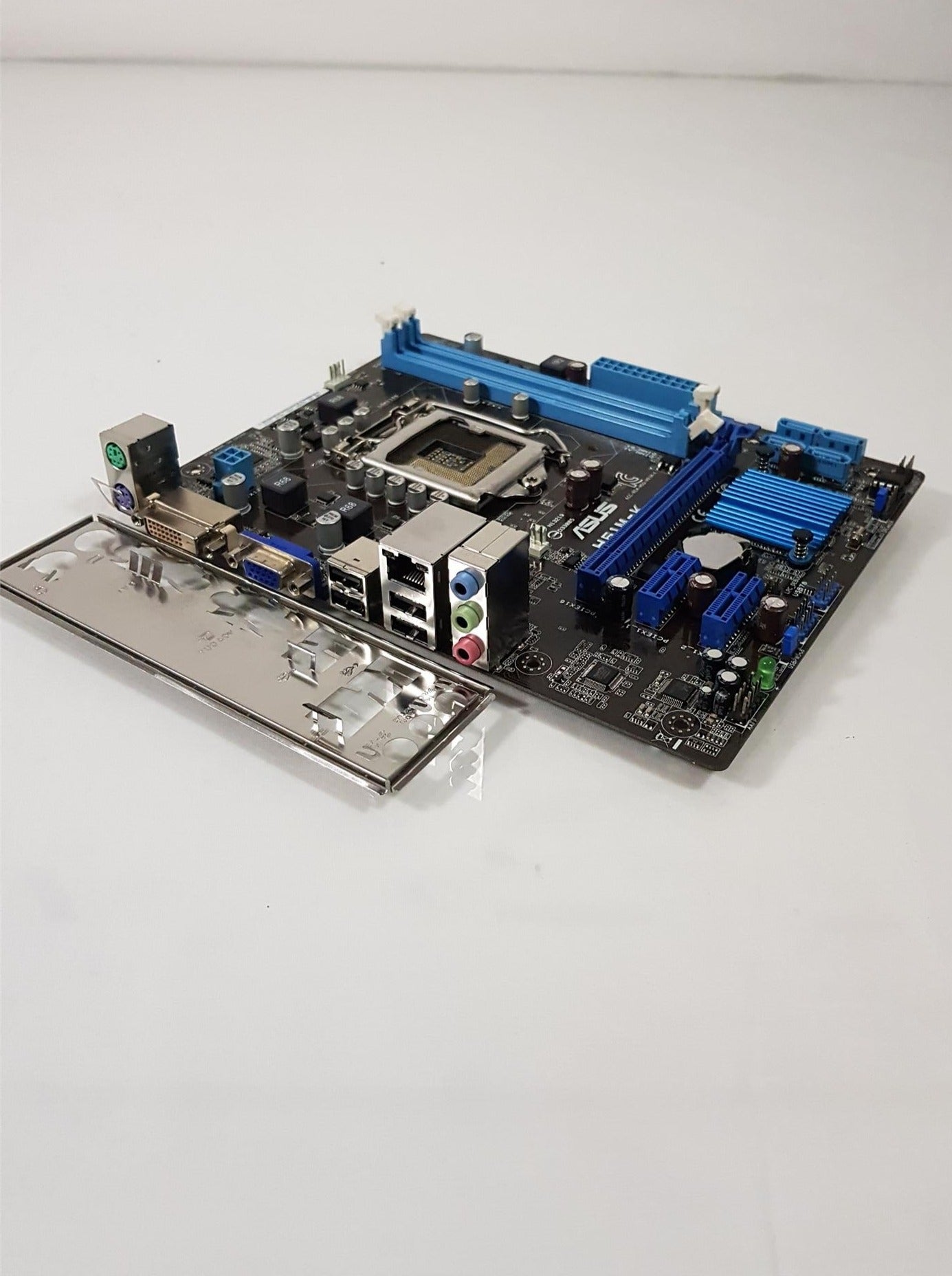 ASUS H61M-K Socket LGA1155 DDR3 Micro ATX Motherboard With I/O Shield