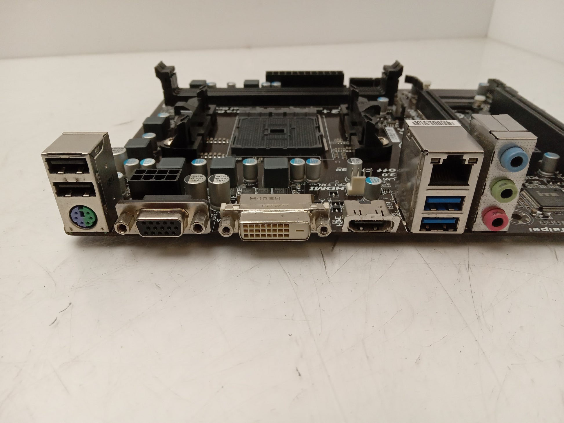 GIGABYTE GA-F2A78M-HD2 AMD FM2/FM2+ DDR3 Micro ATX Motherboard With I/O Shield