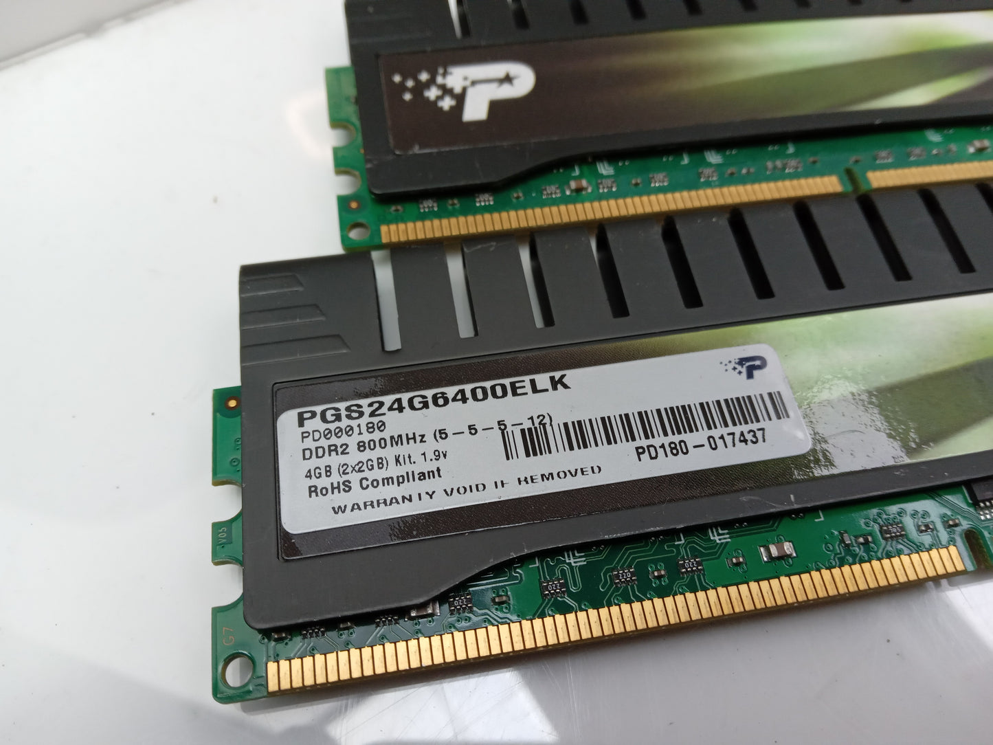 Patriot G Series 4GB(2x2GB) 800 MHz DDR2-800 PC2-6400U RAM PGS24G6400ELK