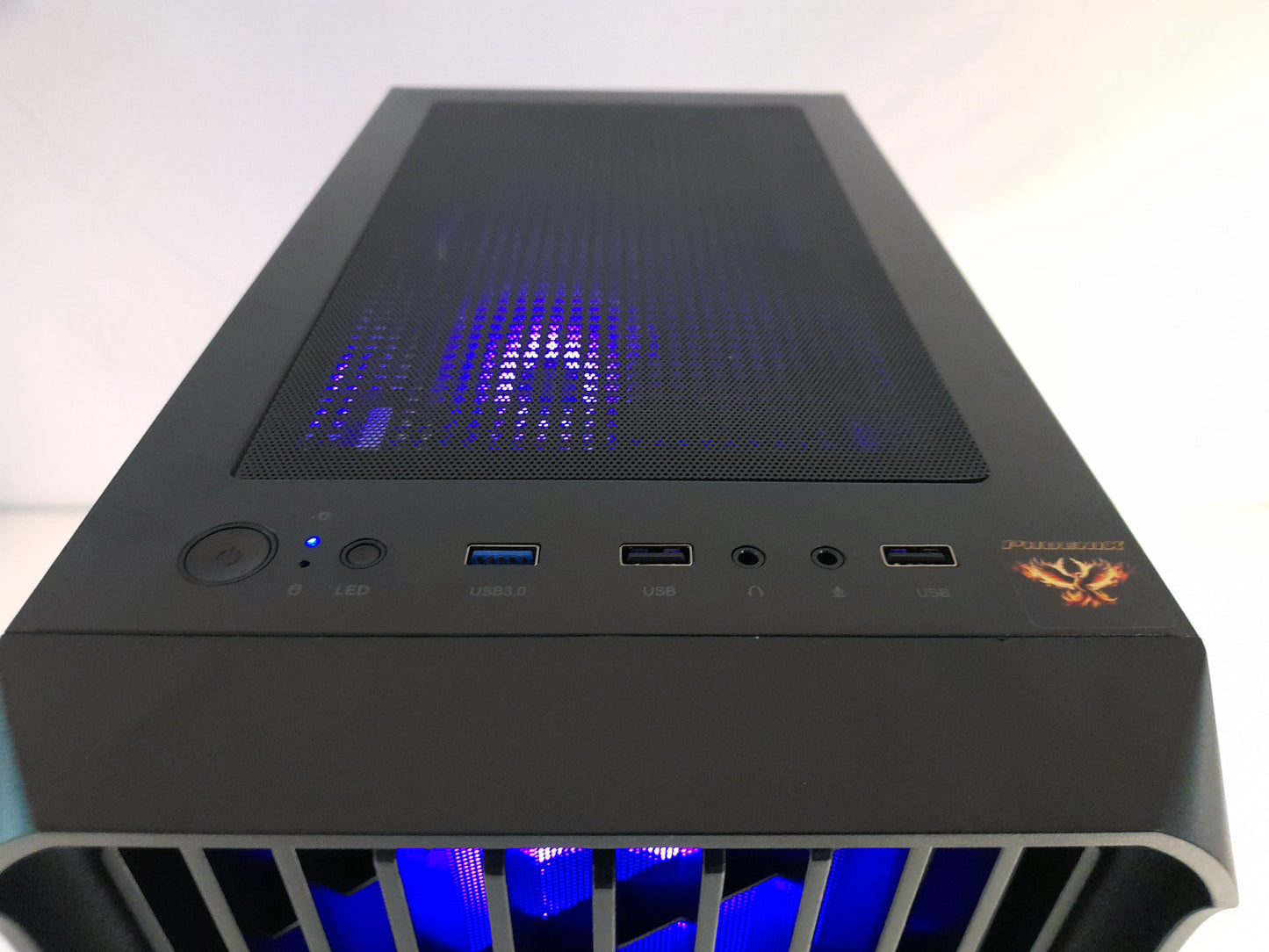 Phoenix Gaming FIRESTORM Desktop PC i7 16GB RAM 500GB SSD 2TB HD 8GB GPU Win 10