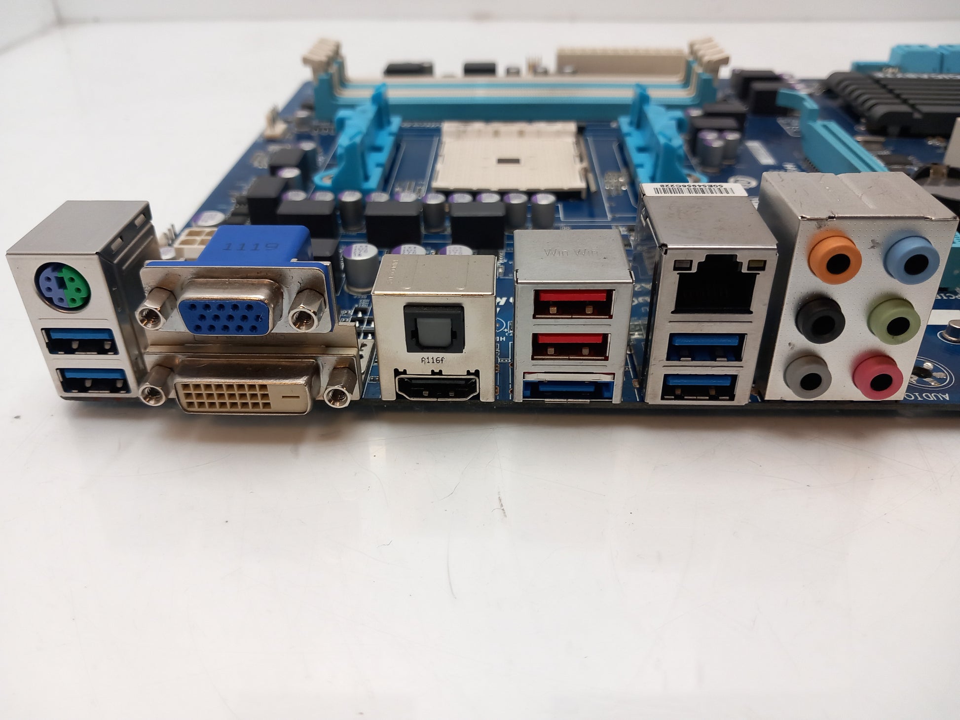 Gigabyte GA-A75-D3H Socket FM1 DDR3 ATX Motherboard With I/O Shield 